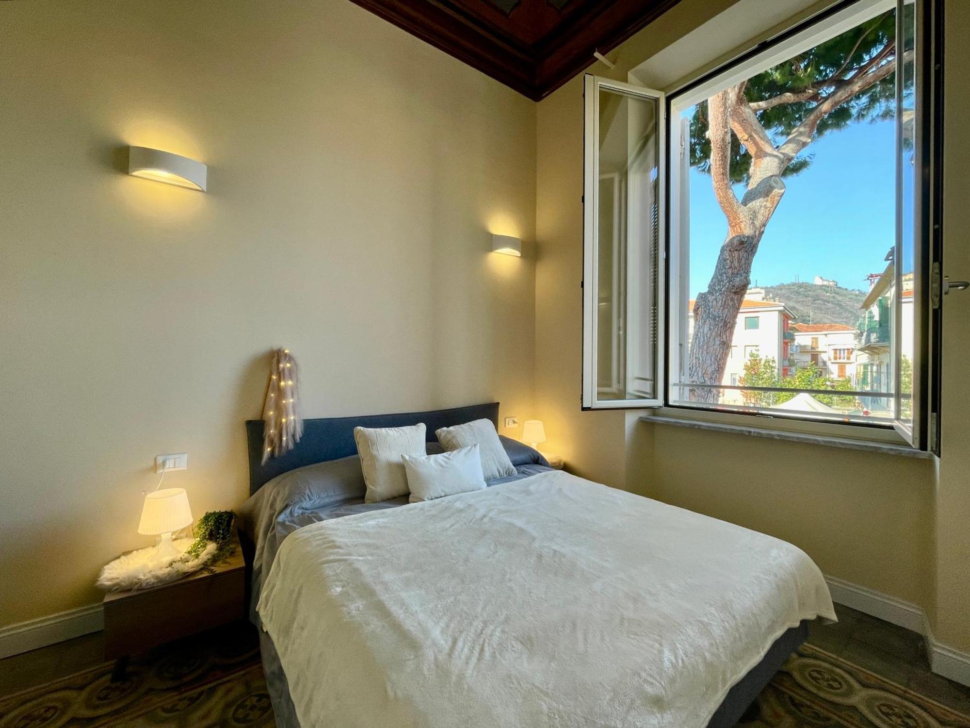 Villa Migliorini Lusso & Comfort In Finalborgo. Finale Ligure Dış mekan fotoğraf