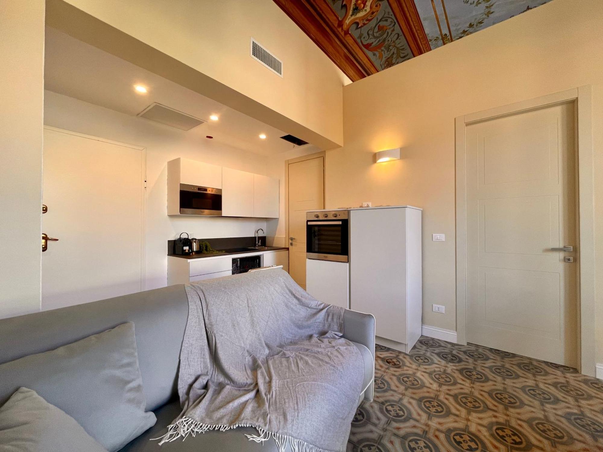Villa Migliorini Lusso & Comfort In Finalborgo. Finale Ligure Oda fotoğraf